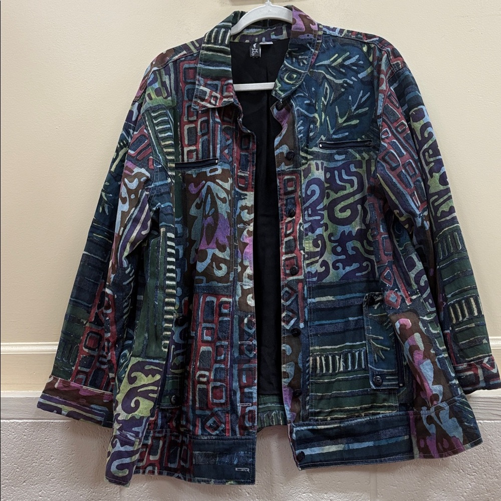 Winter Sun women’s 2X Abstract Print in Black with button down jacket